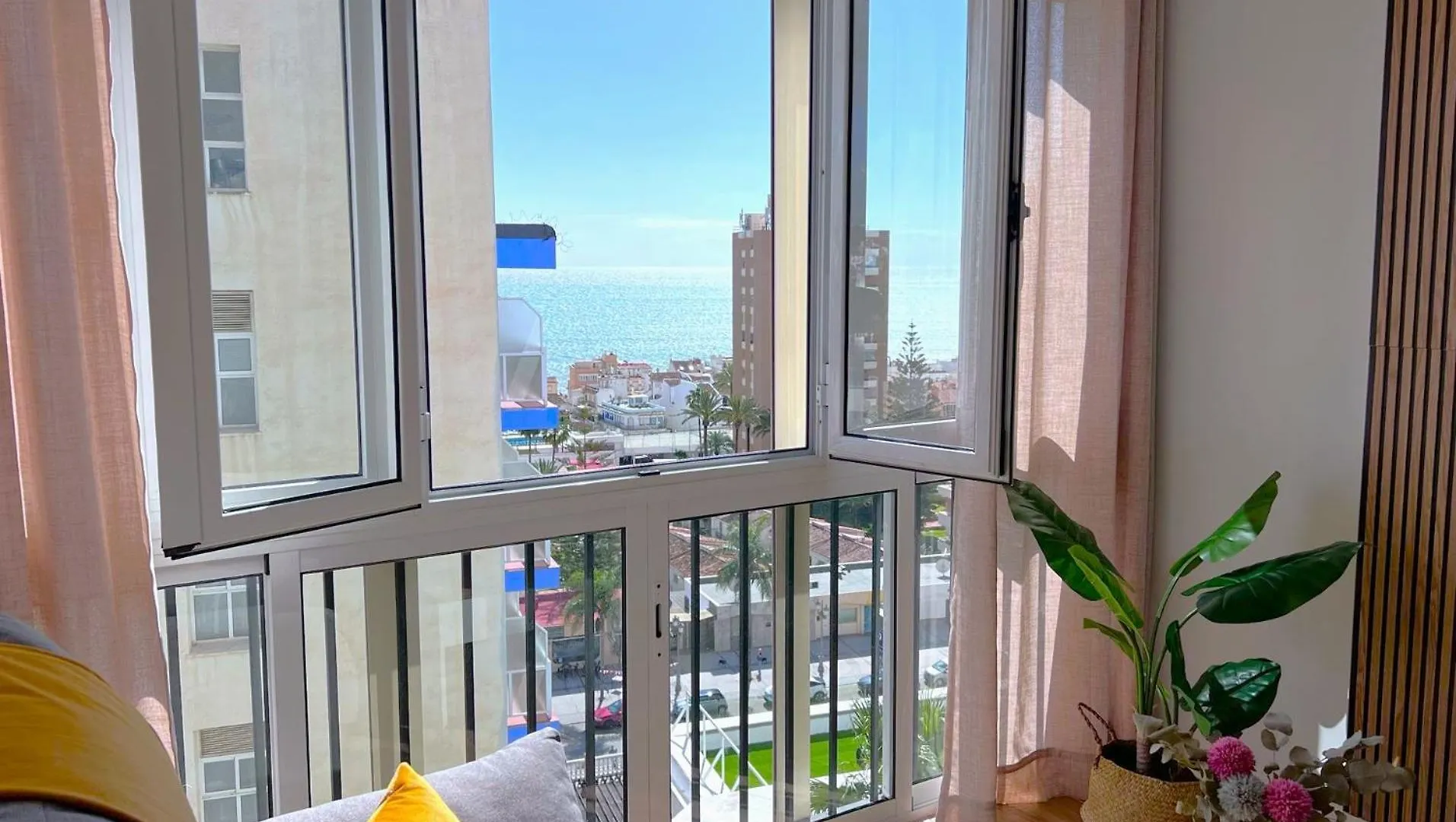 Evans Realty Bl Estudio Lujoso & Vistas Al Mar Torremolinos Apartamento