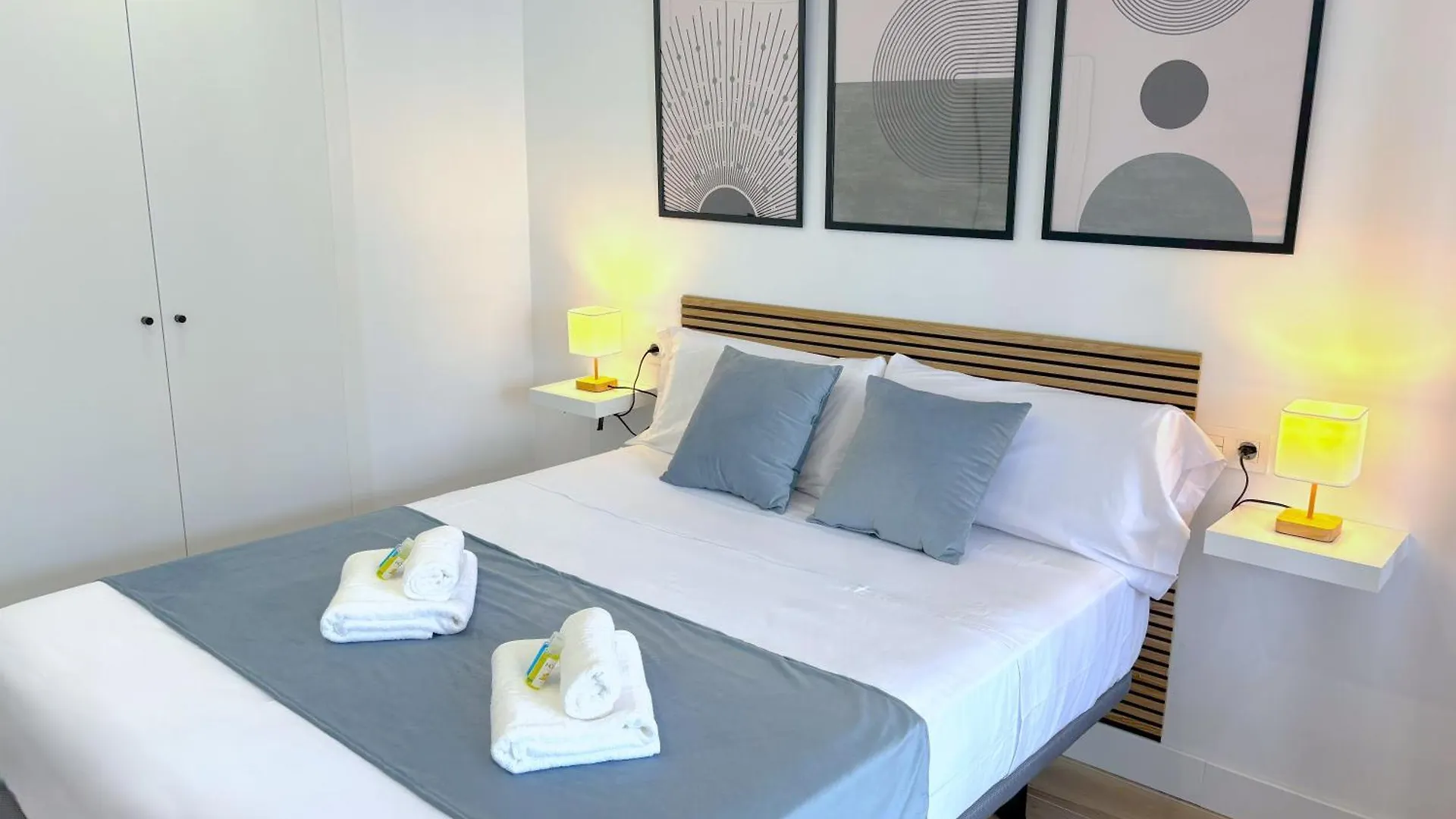Evans Realty Bl Estudio Lujoso & Vistas Al Mar トレモリノス 0*,